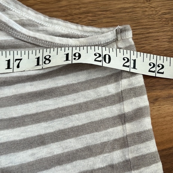 Community Linen top - Picture 5 of 7